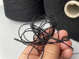 Shetlandsuld 2 trådet - sort, 100 gram